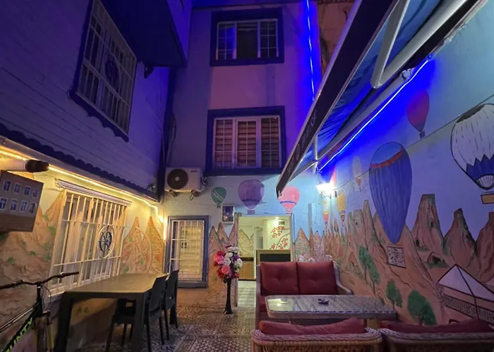 Δωμάτια σε οικογενειακή κατοικία Sultanahmet Blue Yacht House *