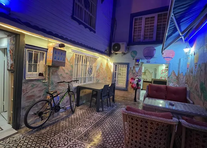 Δωμάτια σε οικογενειακή κατοικία Sultanahmet Blue Yacht House