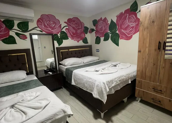 Sultanahmet Blue Yacht House