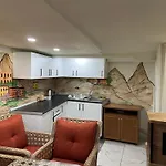 Sultanahmet Blue Yacht House Проживание в семье