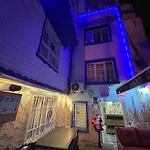 Проживание в семье Sultanahmet Blue Yacht House *