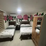 Sultanahmet Blue Yacht House Проживание в семье *