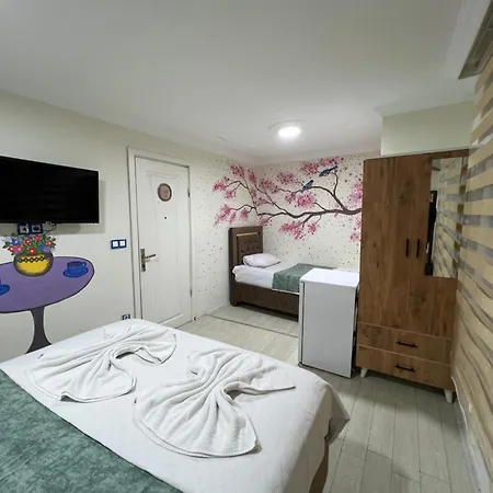 Homestay Sultanahmet Blue Yacht House