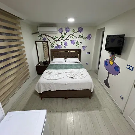 Homestay Sultanahmet Blue Yacht House *