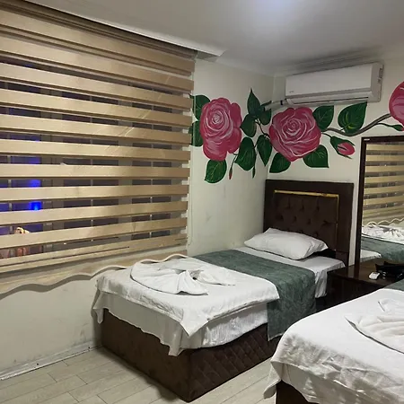 Sultanahmet Blue Yacht House